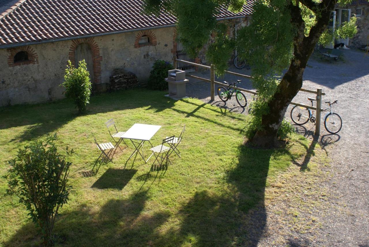 Le Plessis  Le Logis Des Chons A La Campagne A Saint Hilaire Du Bois - Lys Haut Layon מראה חיצוני תמונה